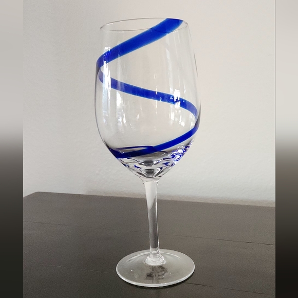 Pier 1 Blue Swirline Swirl 20 Ounce  Wine Glasses - 9” tall + Martini glass - Picture 9 of 11